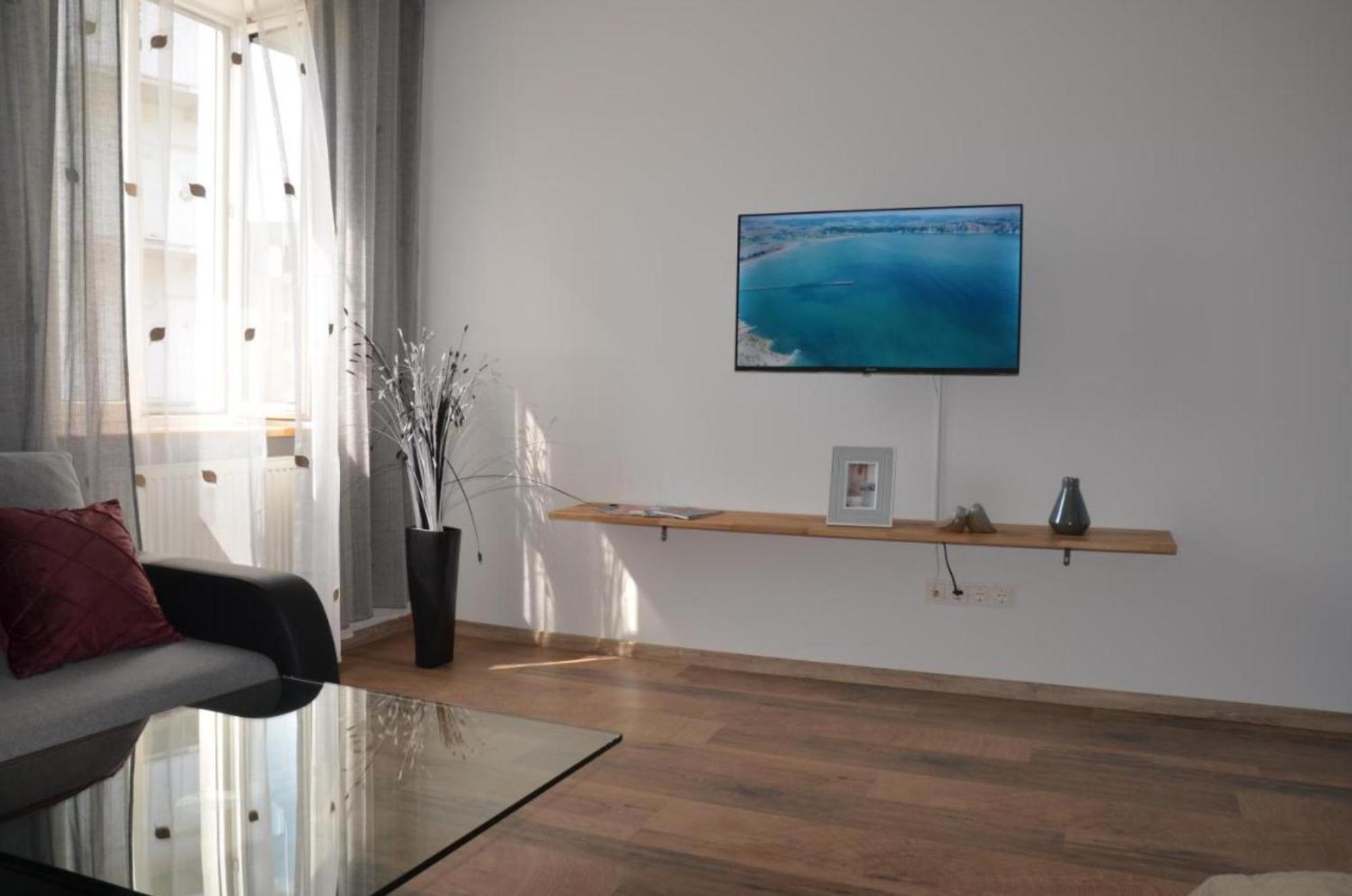 Apartmán Vega - Free Parking - Self Checkin Štýrský Hradec Exteriér fotografie